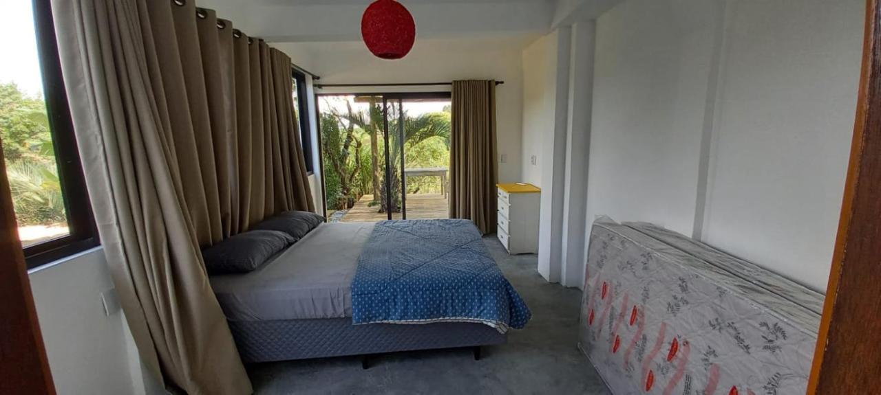 Villa Santorini Praia Do Rosa Com Piscina E Jacuzzi المظهر الخارجي الصورة