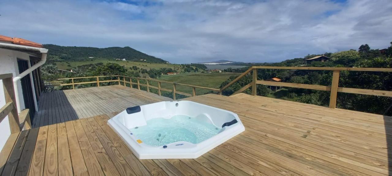 Villa Santorini Praia Do Rosa Com Piscina E Jacuzzi المظهر الخارجي الصورة